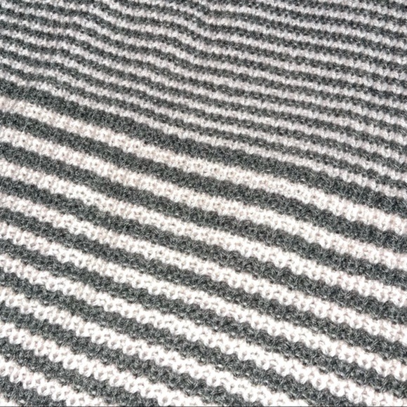 NWT Croft and barrow open knit sweater - Picture 4 of 10